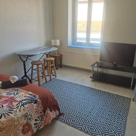 Proche Le Pal - Ideal Groupes Apartamento *