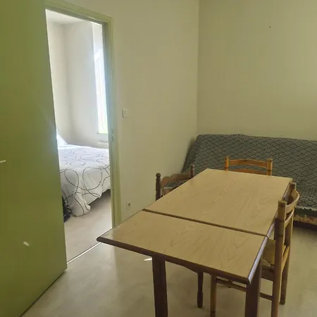 Proche Le Pal - Ideal Groupes Apartamento